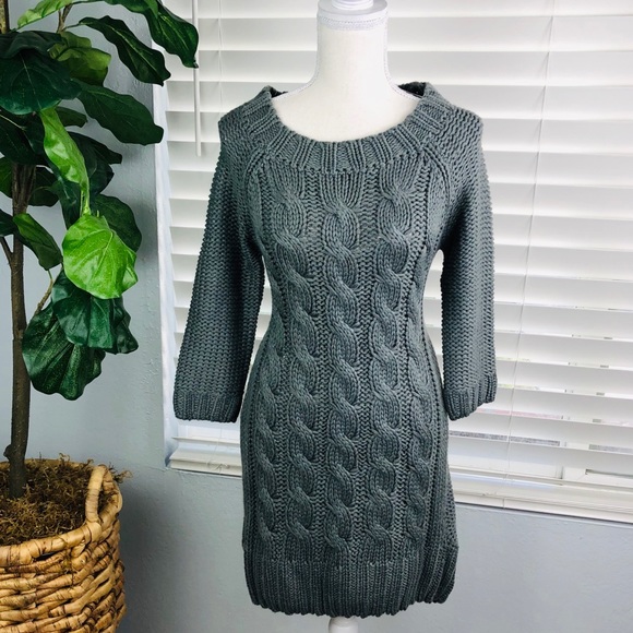 NWOT ZARAKNIT GREY SWEATER DRESS